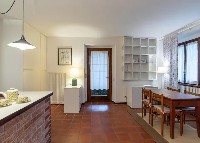 Guesthost - Cozy Apartamento *